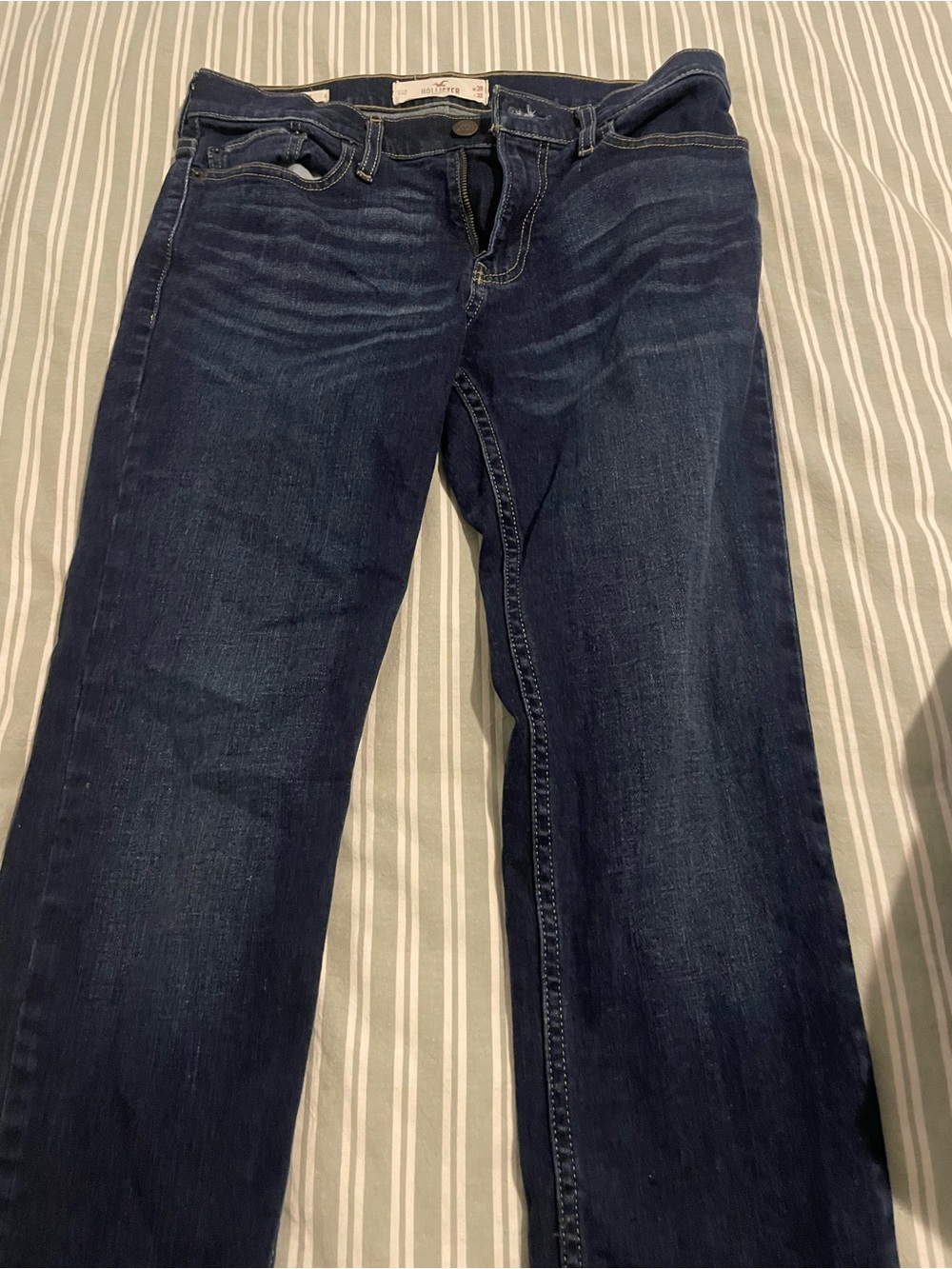 Hollister Indigo Straight-Leg Men's Jeans